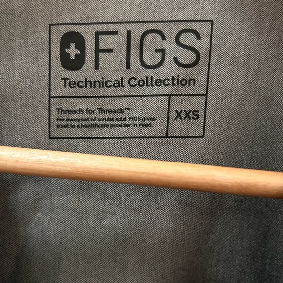 FIGS women’s XXS - Picture 3 of 5